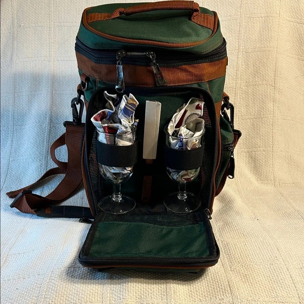 Picnic Time Backpack Cooler